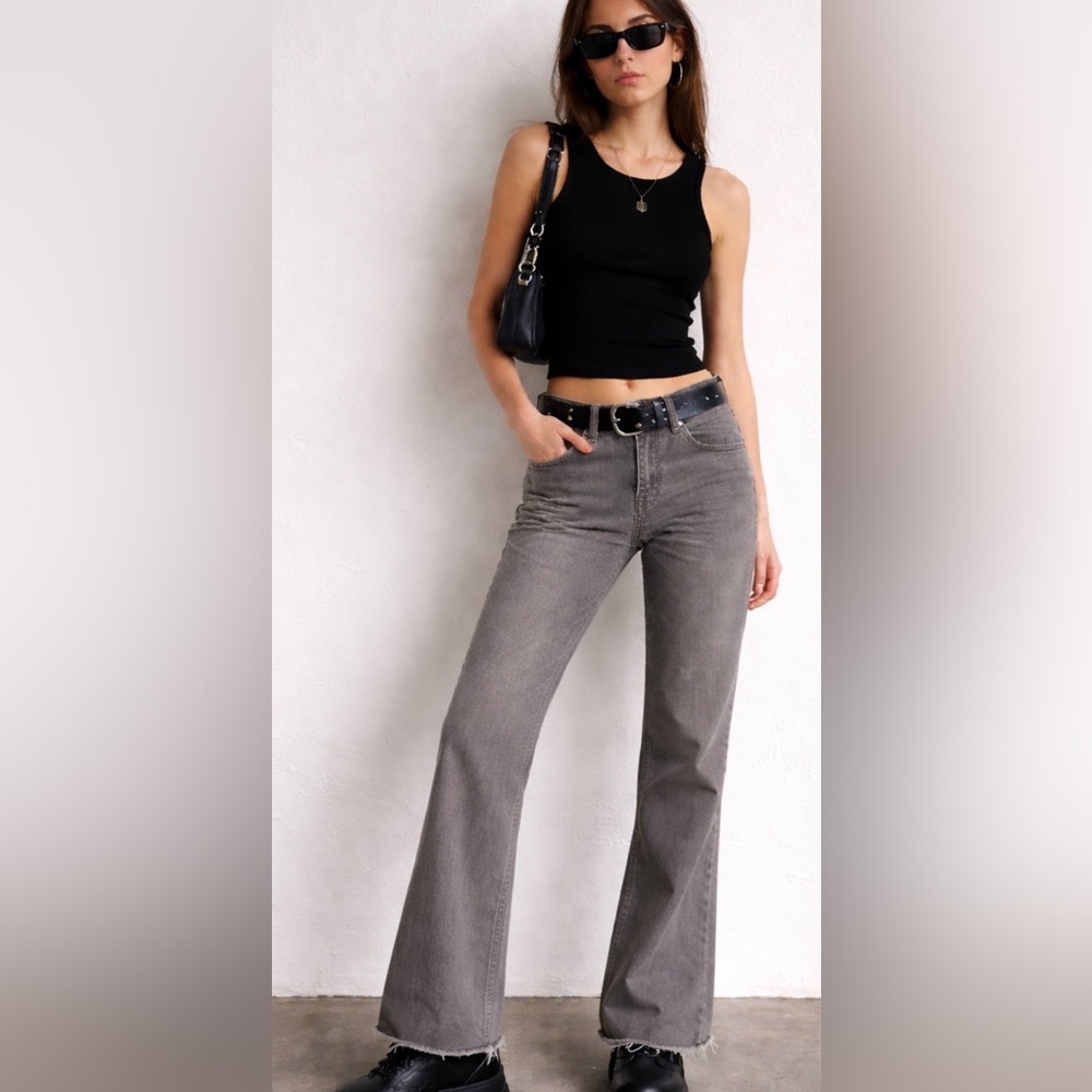 RISEN Sz 3 Raw Hem Cropped Flare Jeans Gray Minimalist 90’s Revival
